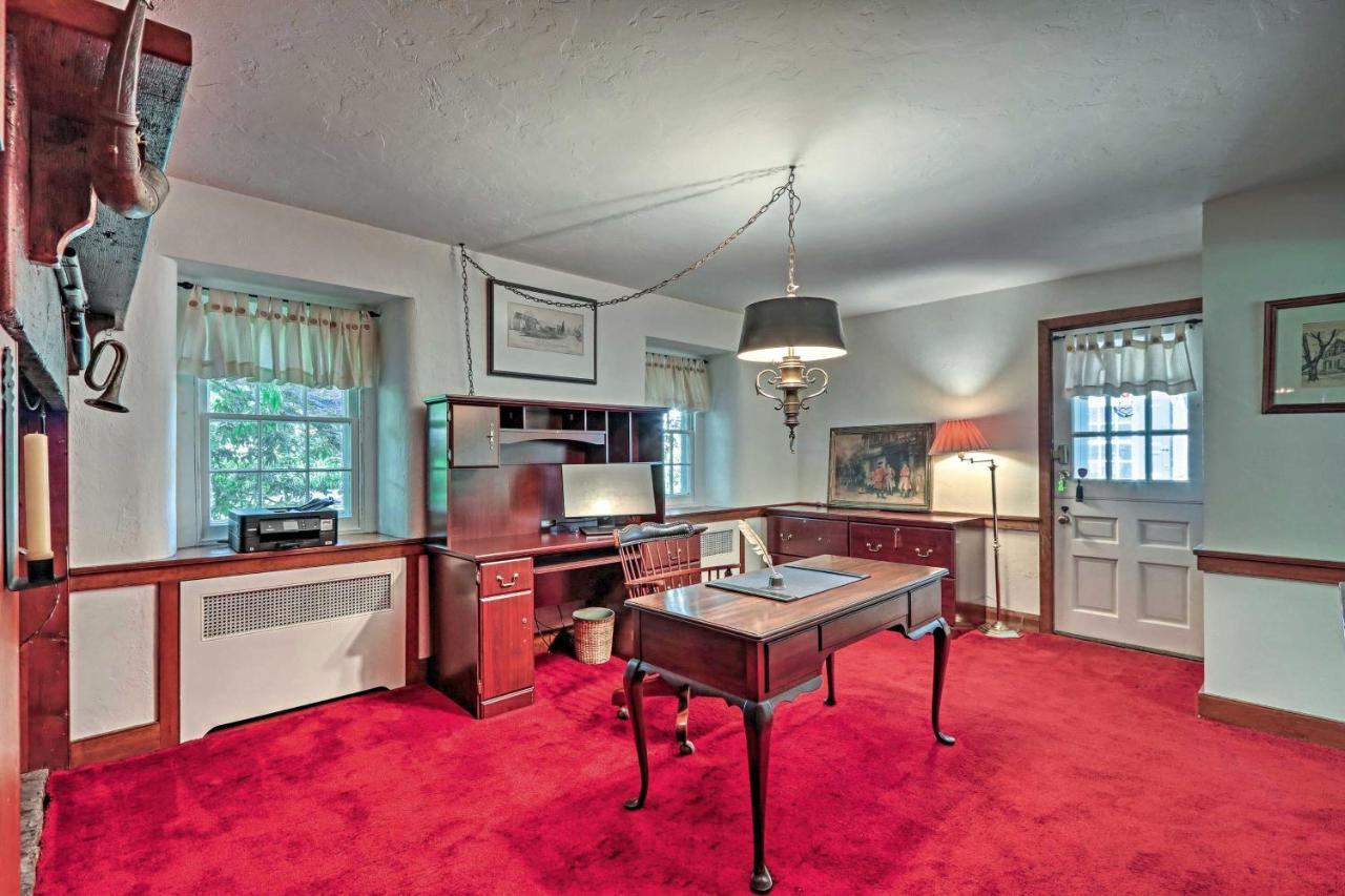 Morgan Hughes Homestead With Game Room And Pool! 兰斯代尔 外观 照片